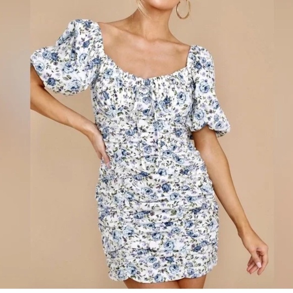 Mable Dresses & Skirts - Mable Floral Dress